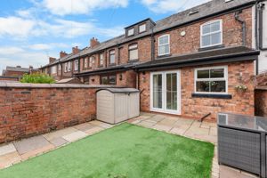 Photo 33- click for photo gallery